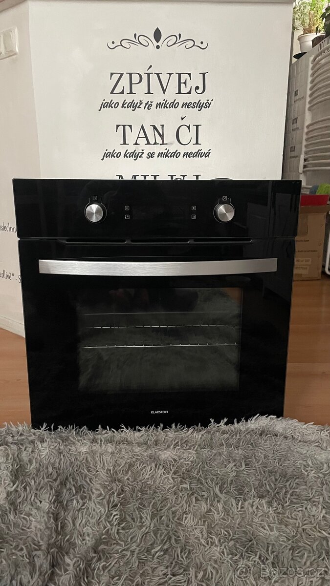 Nová vestavěná elektrická trouba Klarstein . - 2