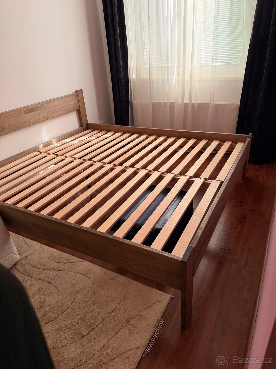 Komplet postel s matracemi a rošty - 2