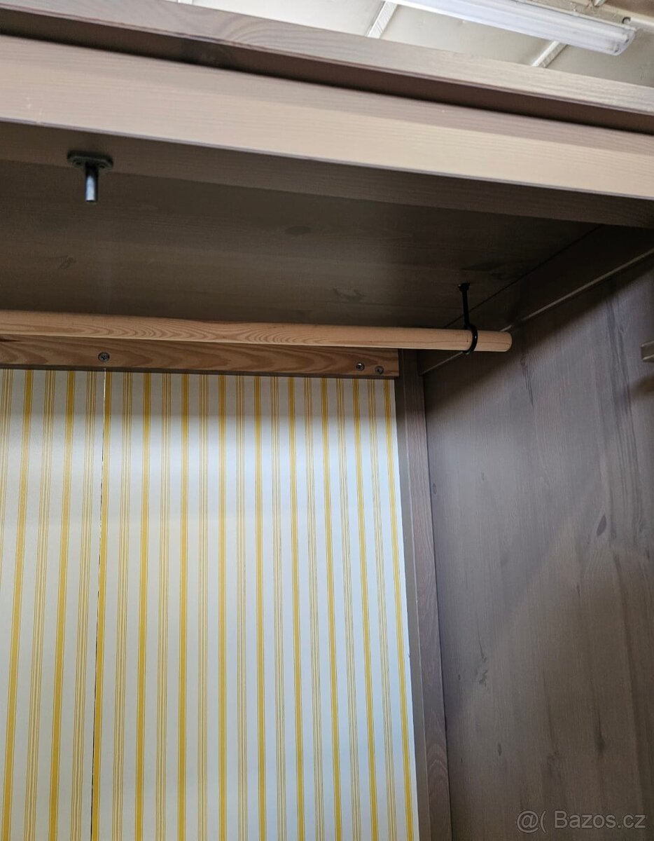 ŠATNÍ SKŘÍŇ IKEA HEMNES - 2