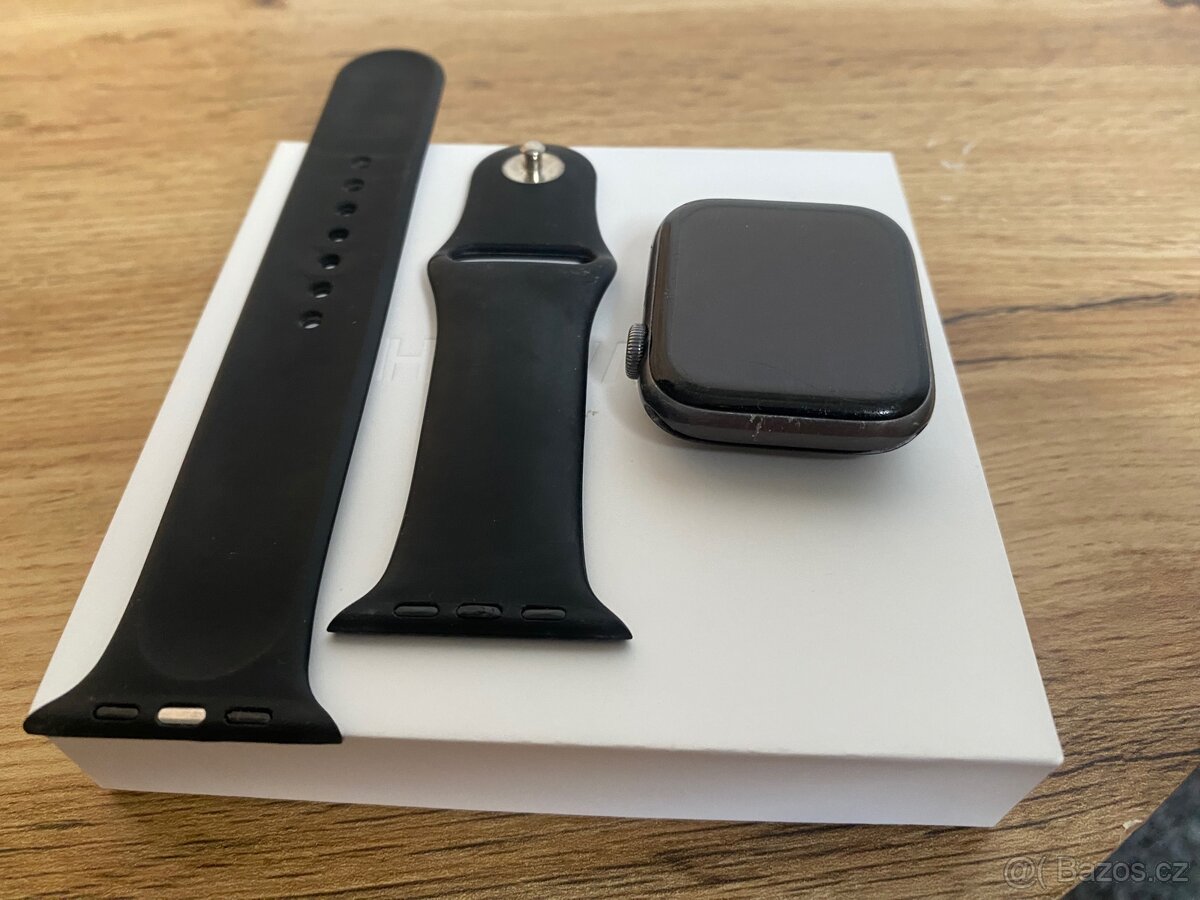 Apple Watch SE - 2