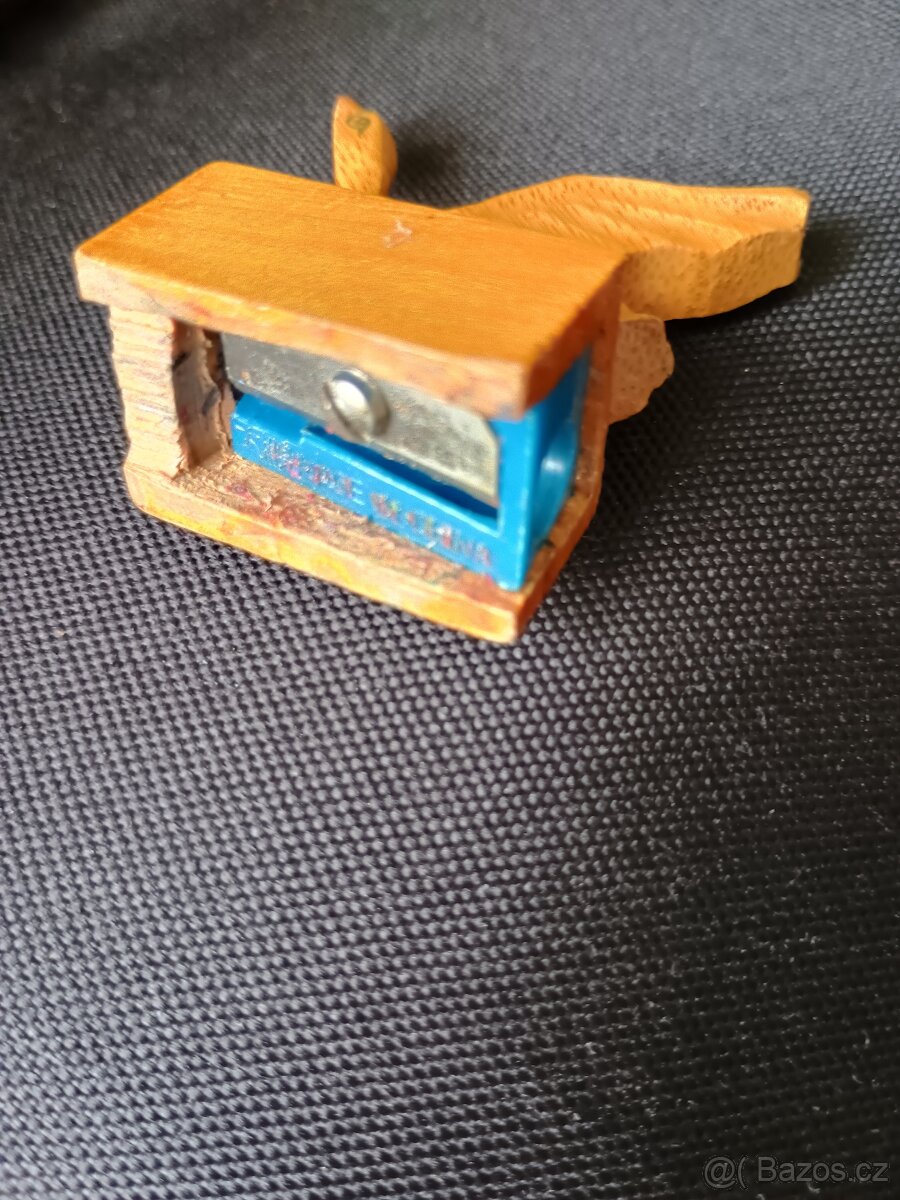 Retro hračky ořezávátko Labuť - 2
