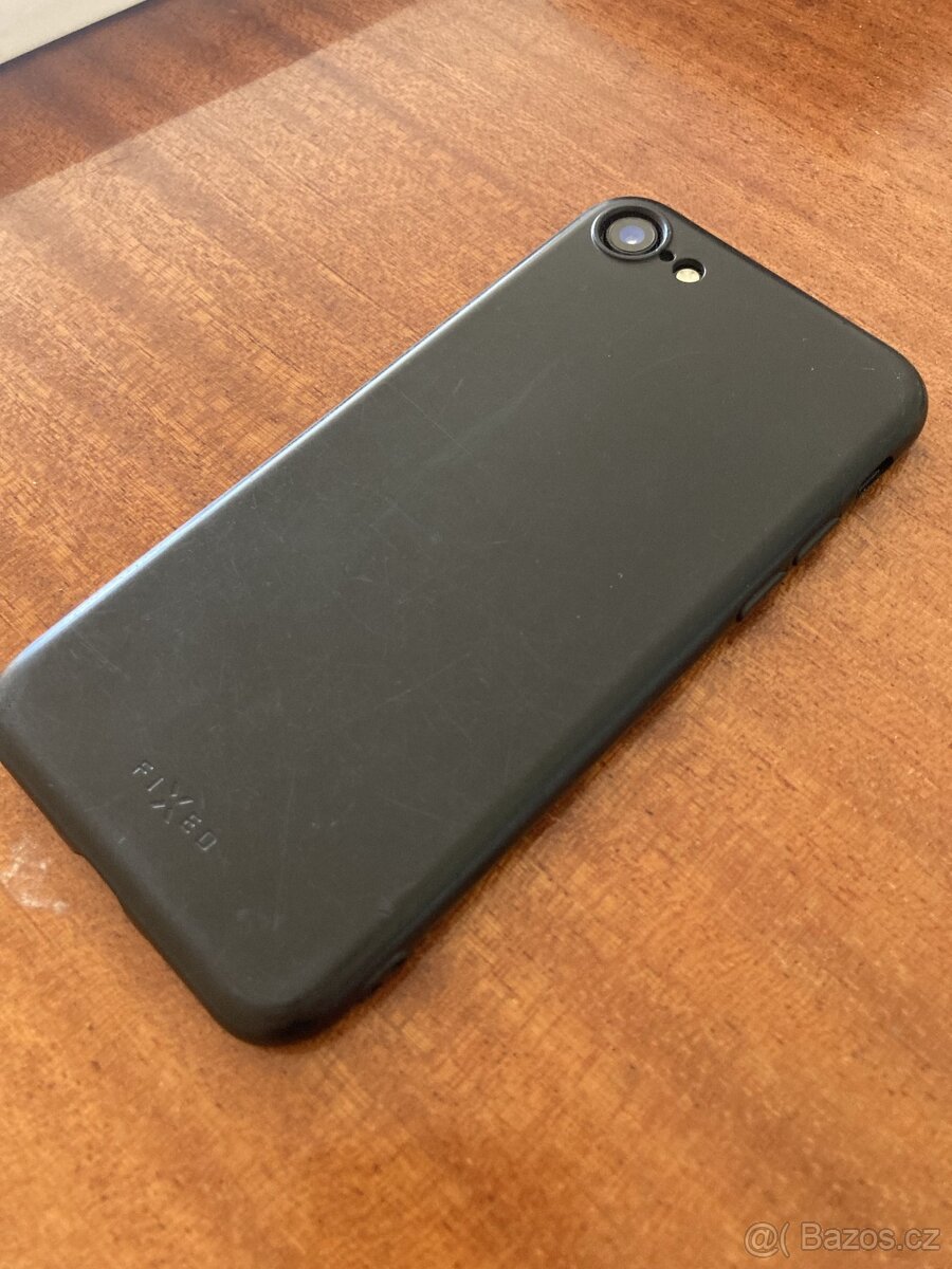 iPhone SE 2022 (3. generace) - 2