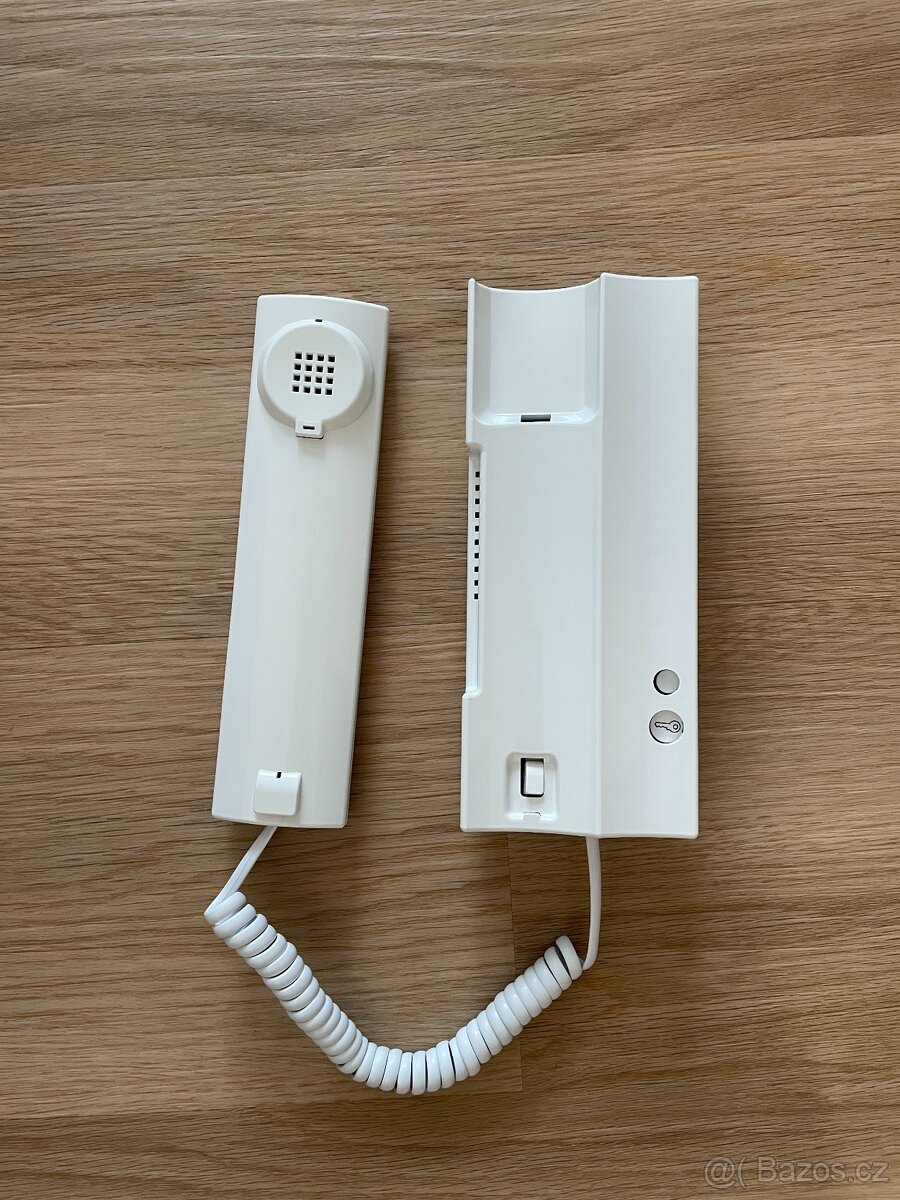 Domovní telefon Tesla Elegant 4 FP 211 01.201 - 2