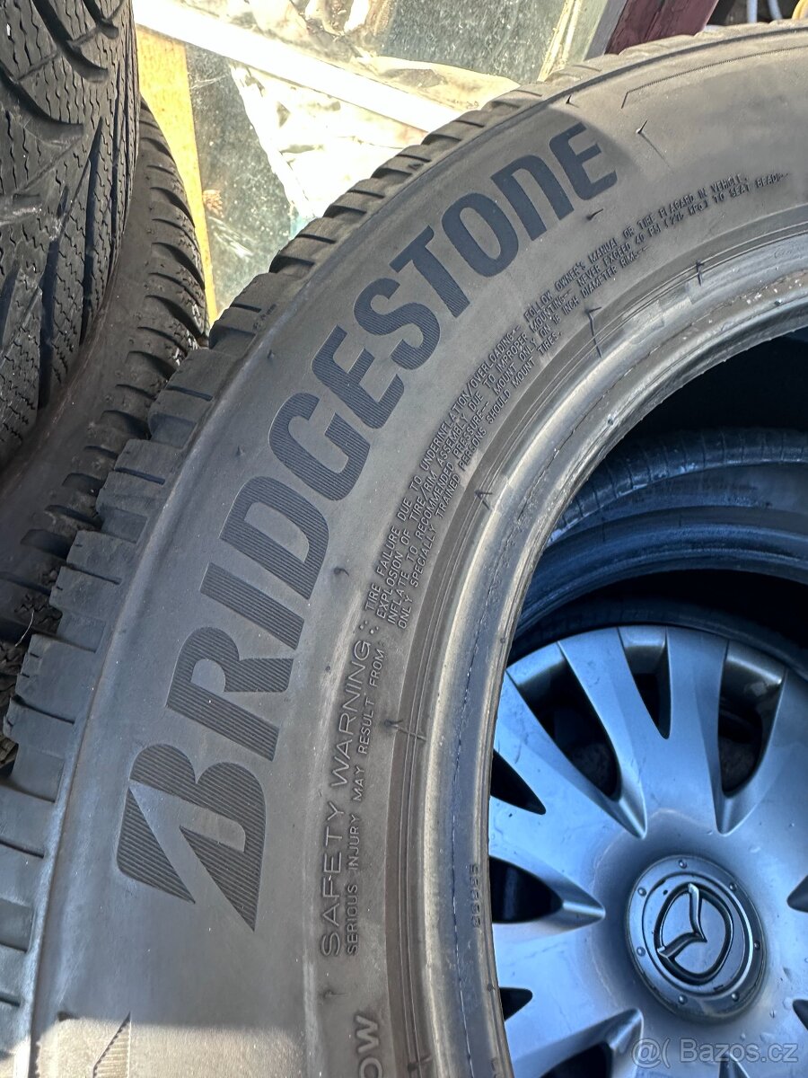 2ks zimních pneu 215/60 R16 - Bridgestone - 2