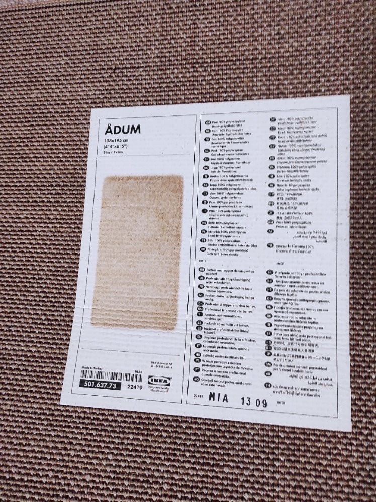 Béžový koberec IKEA - 2