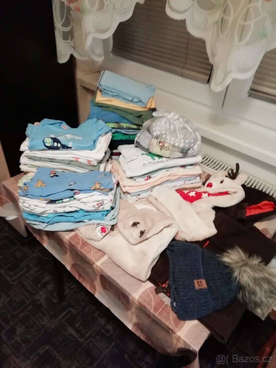 Mix dětského oblečení - 2