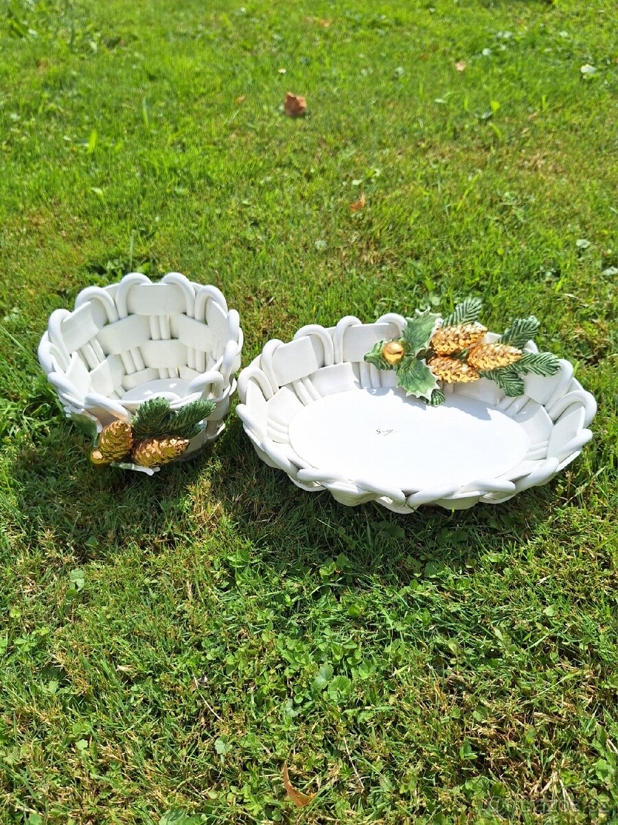 STAROŽITNÁ, PORCELÁNOVÁ VÁNOČNÍ SOUPRAVA - ITÁLIE - 2