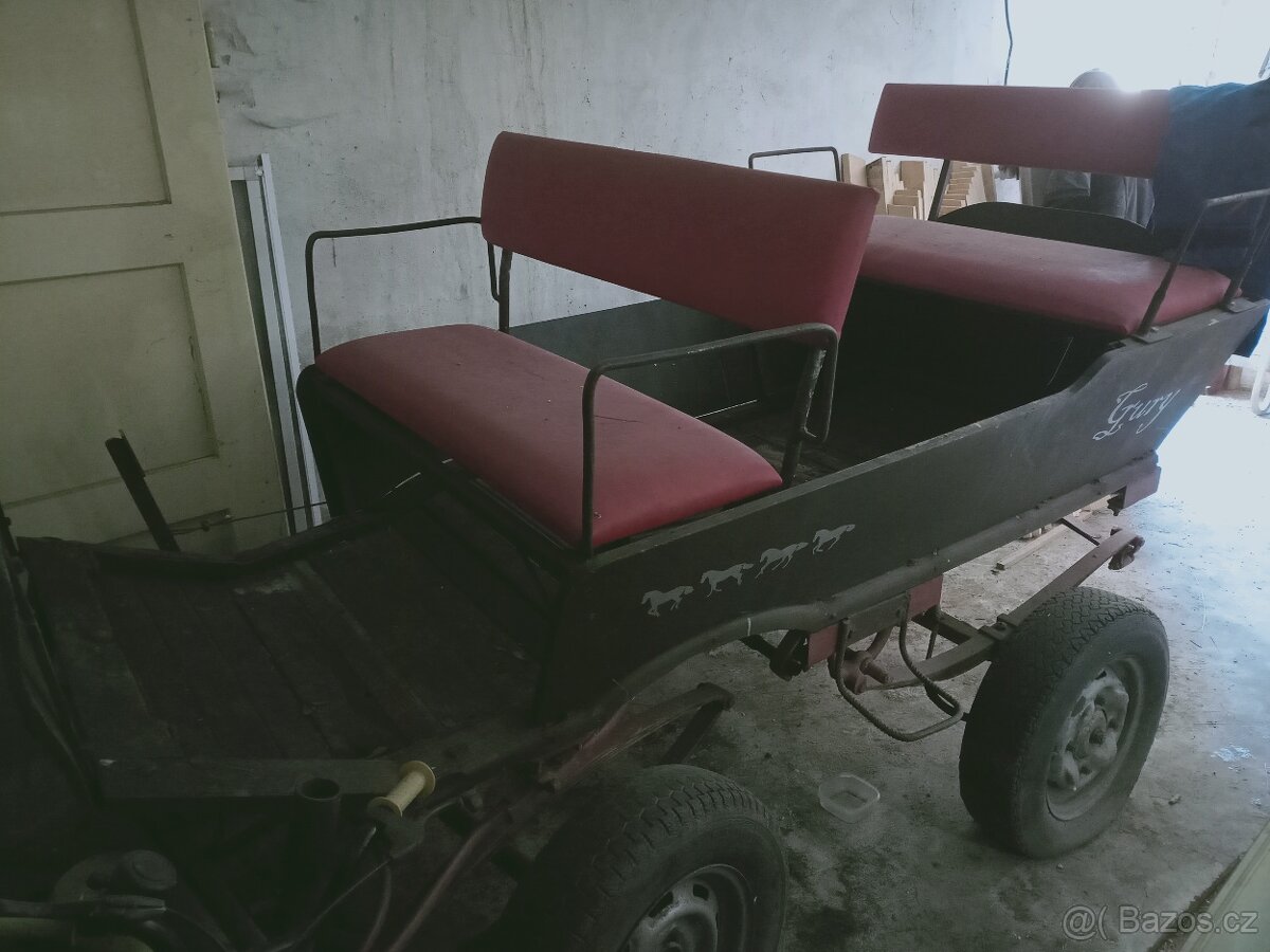 Prodám bryčku, vůz za koně, kočár - 2