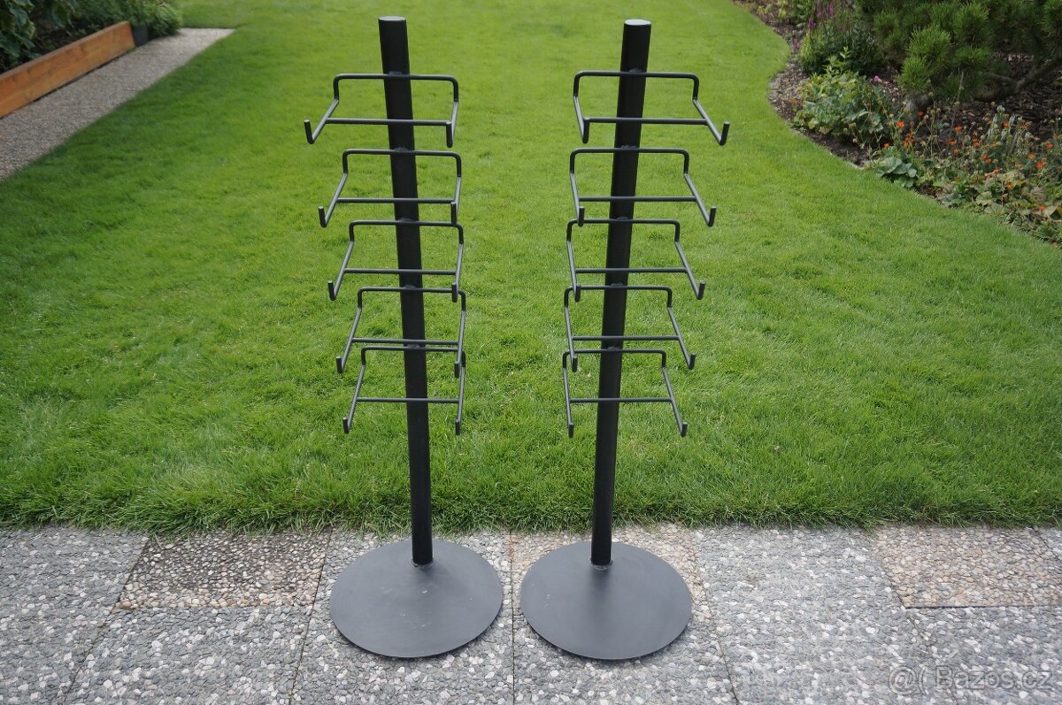 Stojan na reklamu, časopisy atd. - 2