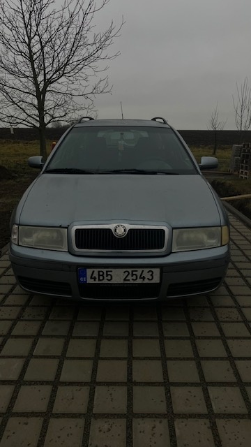 Škoda Octavia - 2