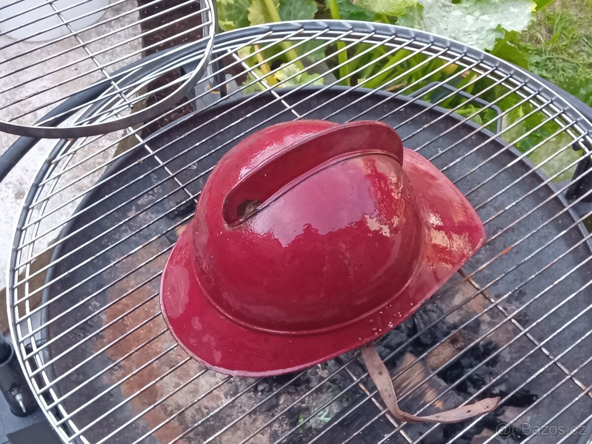 Hasičská přilba - 2