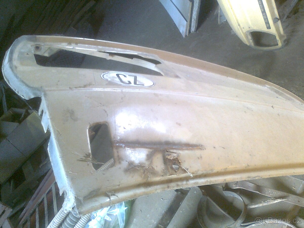 Zadní čelo škoda 105/120 M - 2