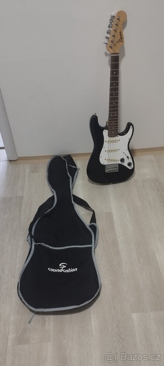 Fender Squier mini - 2
