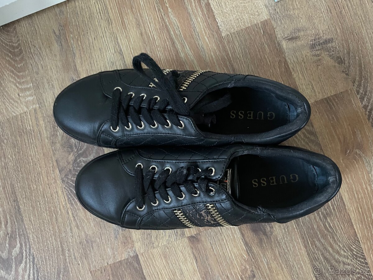 Dámské tenisky Guess Baritt na platformě - 2