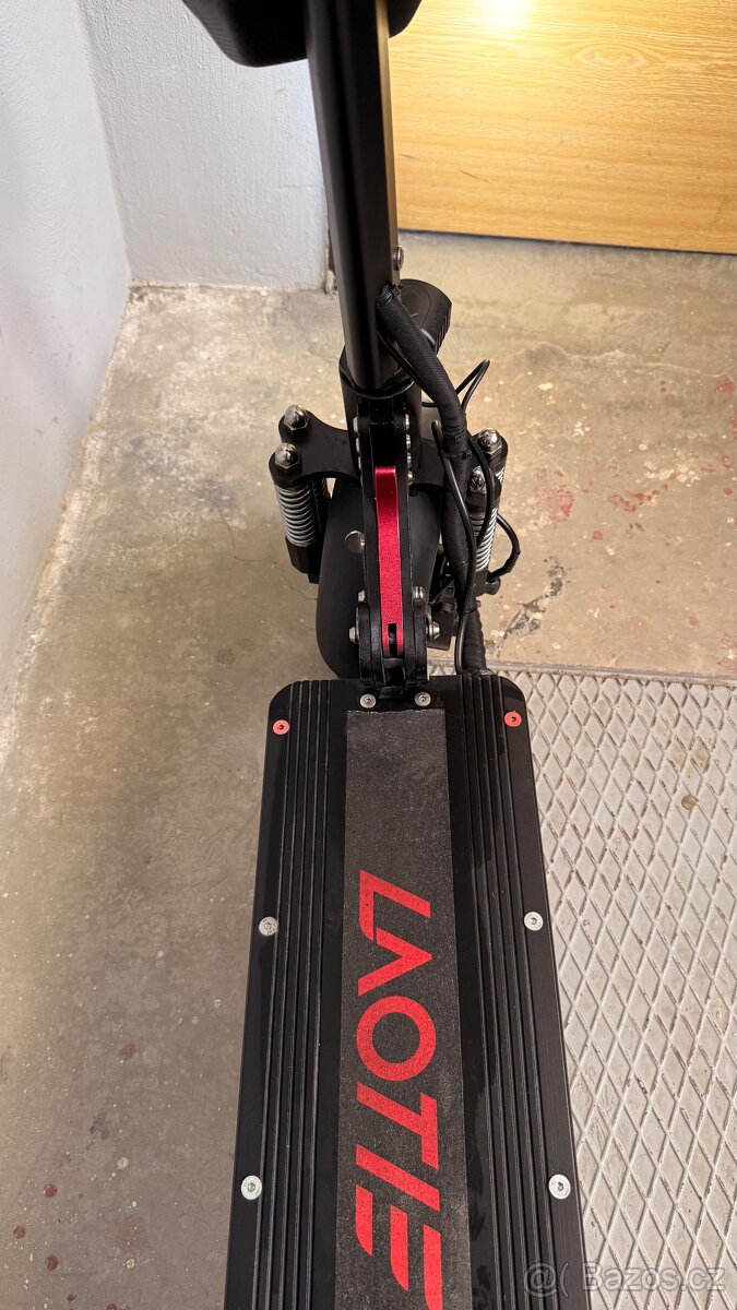 Elektrokoloběžka Laotie ES10p - 2