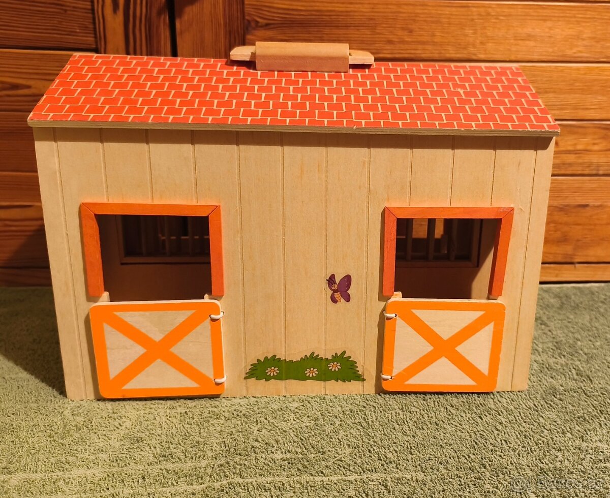 Dřevěná stáj Woody - kufřík - 2