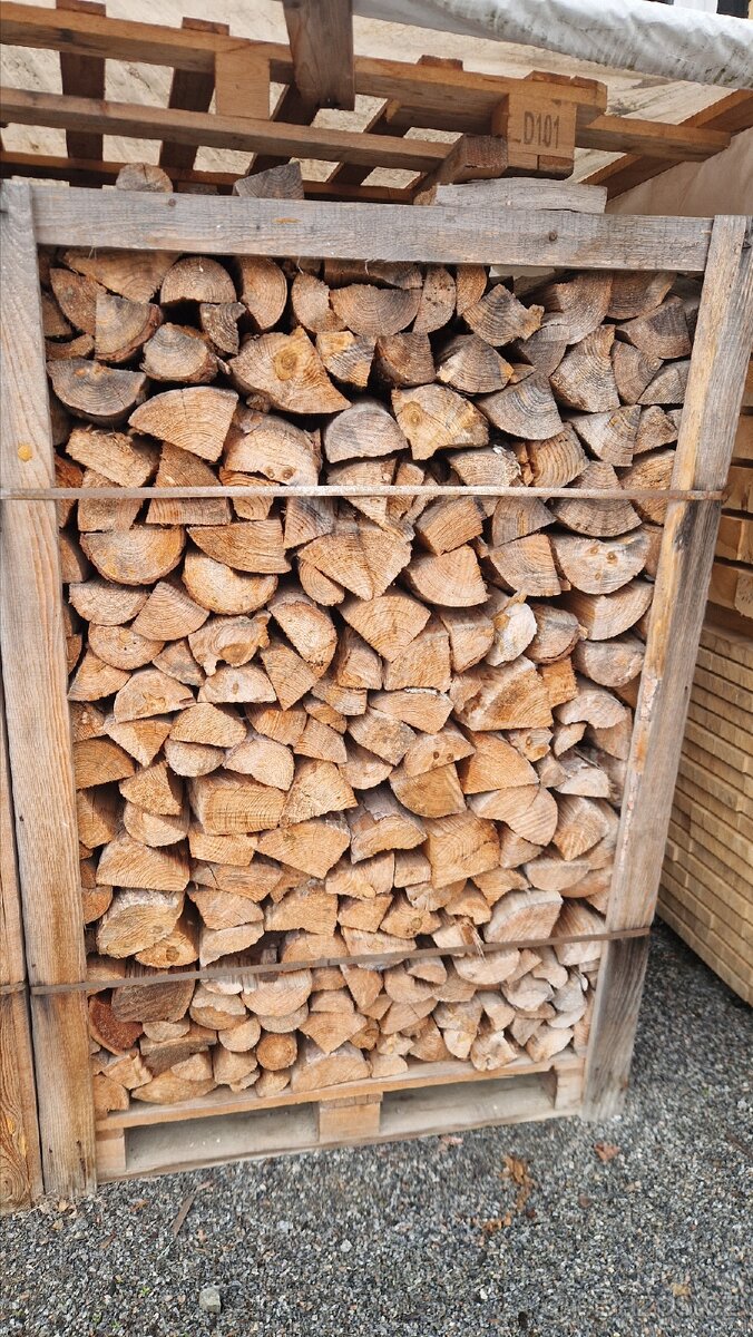 SUCHÉ PALIVOVÉ DŘEVO - 2