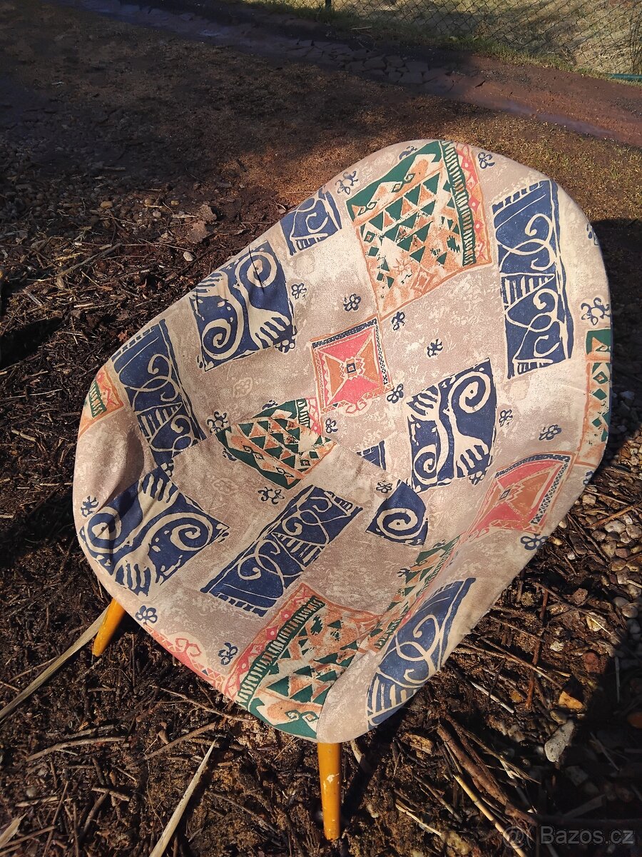 Retro skořepinová křesla - 2