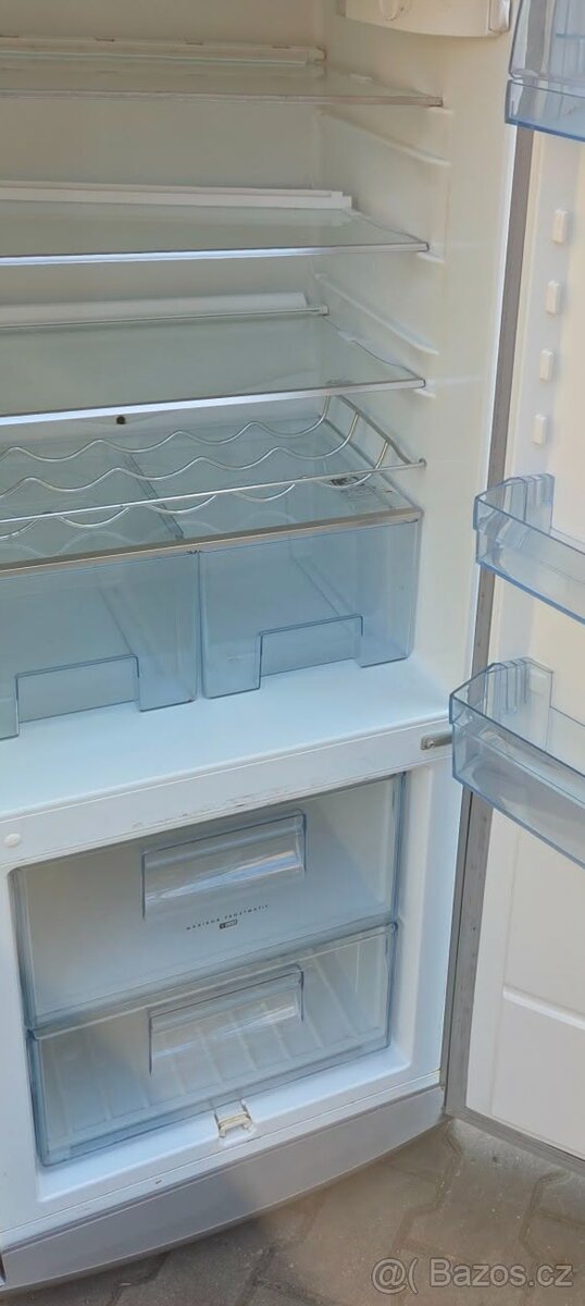 Lednice s mrazakem AEG - 2