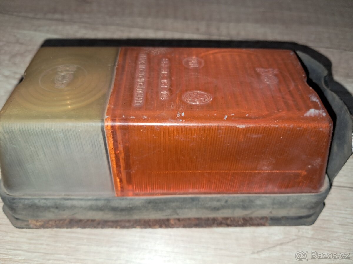 přední lampička traktoru - 2