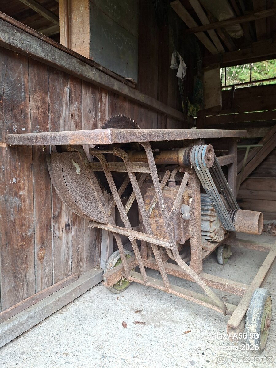 Cirkulárka s kolíbkou - 2