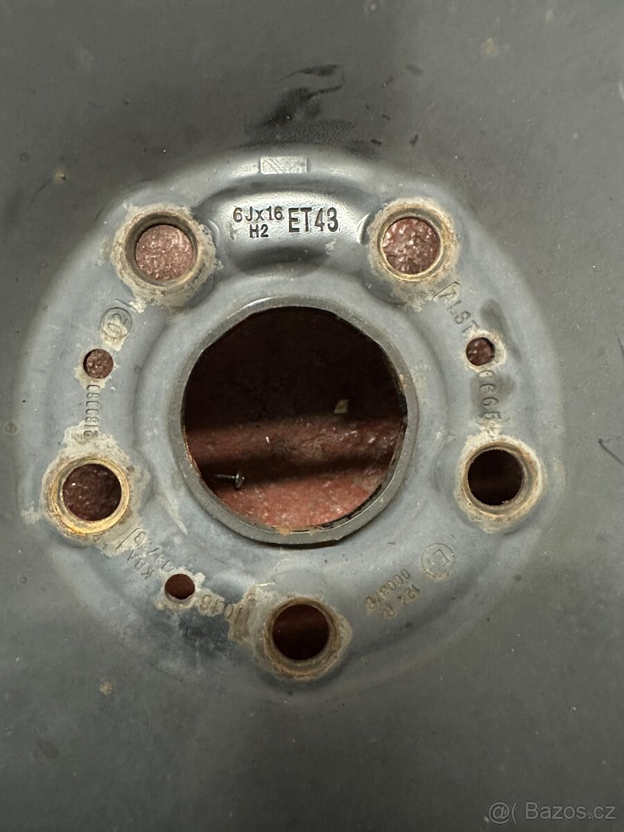 Plechový disk na Seat Ateca - 2