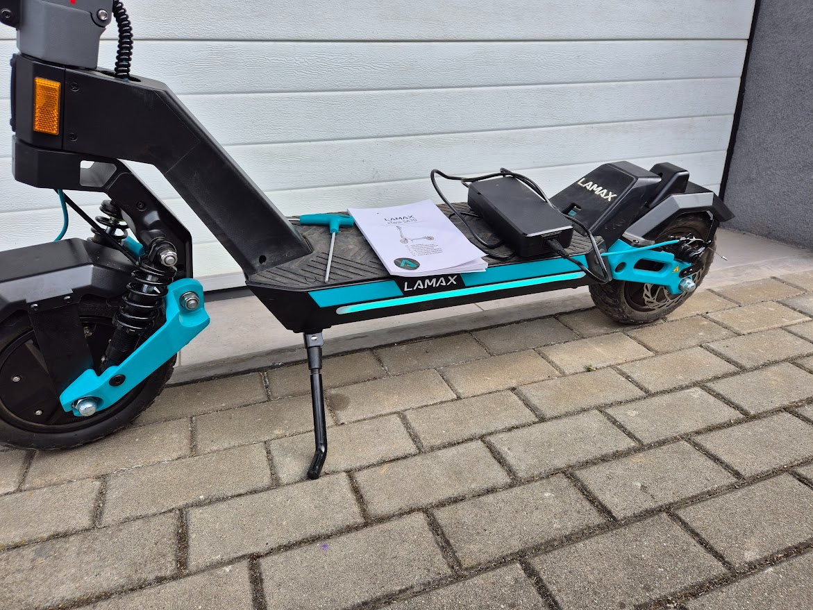 Elektrokoloběžka LAMAX ETANK nová, p.c.37tis - 2
