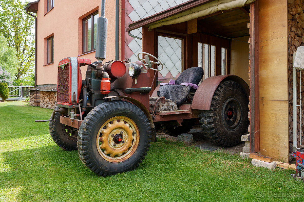 Zahradní traktor (Domaděl) - 2