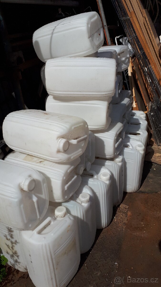 Plastové barely 20L. - 2