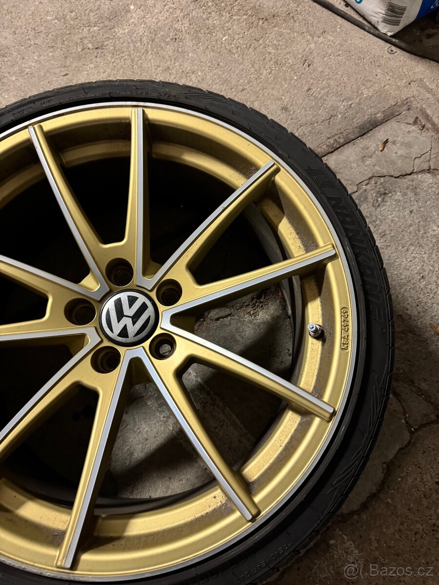 Prodám kola R19 5x112 et35 - 2