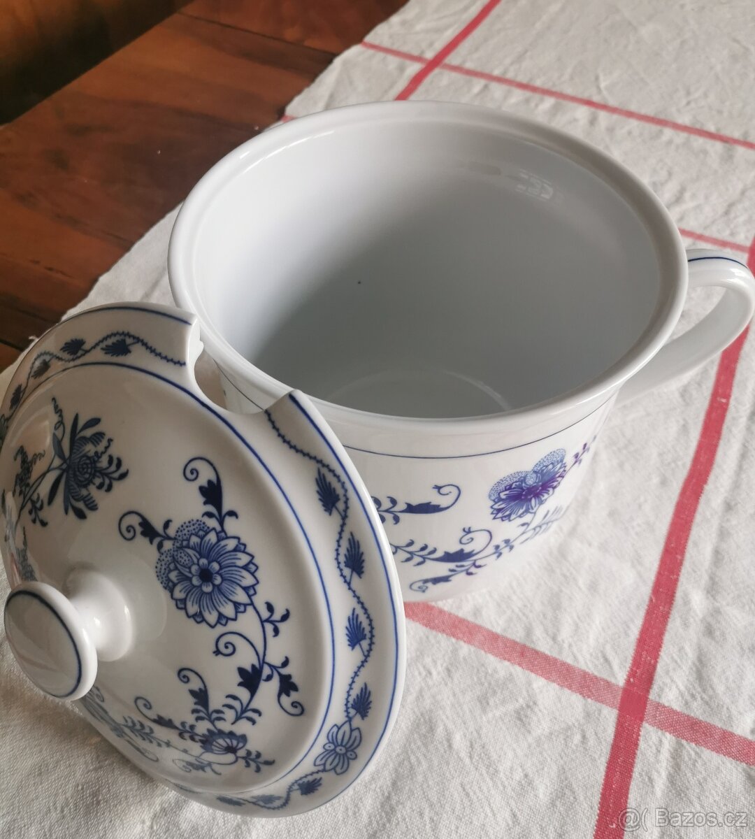 Velký hrnek 3 l s víkem cibulák - 2