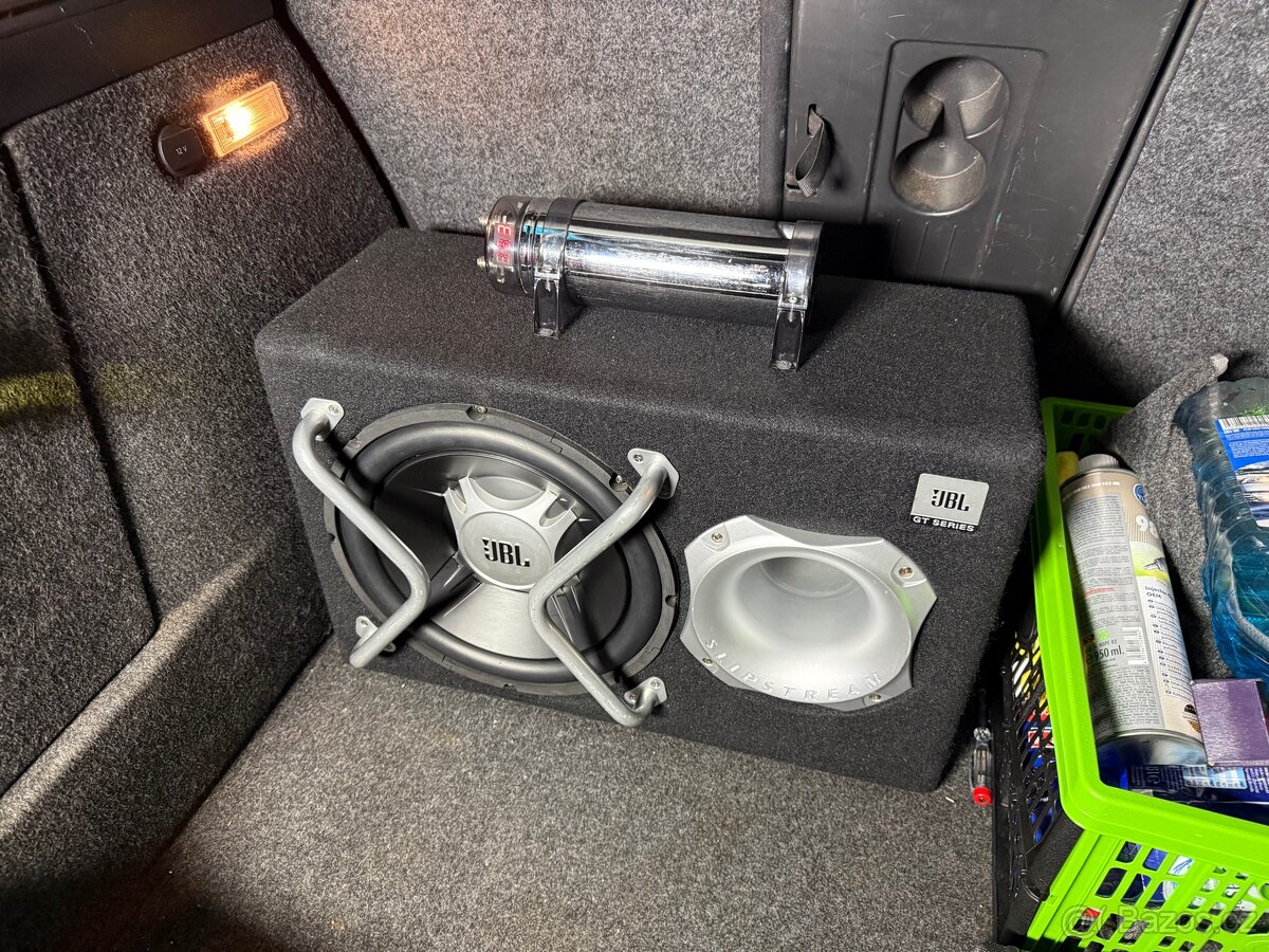 Auto audio, subwoofer JBL 12”, mono zesilovač Renegade - 2