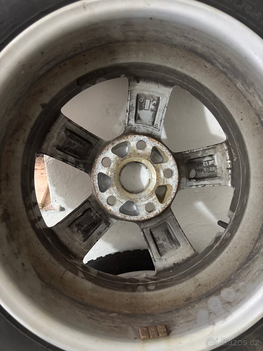 R16 5x112 205/55/r16 zimní pirelli kola dezent - 2