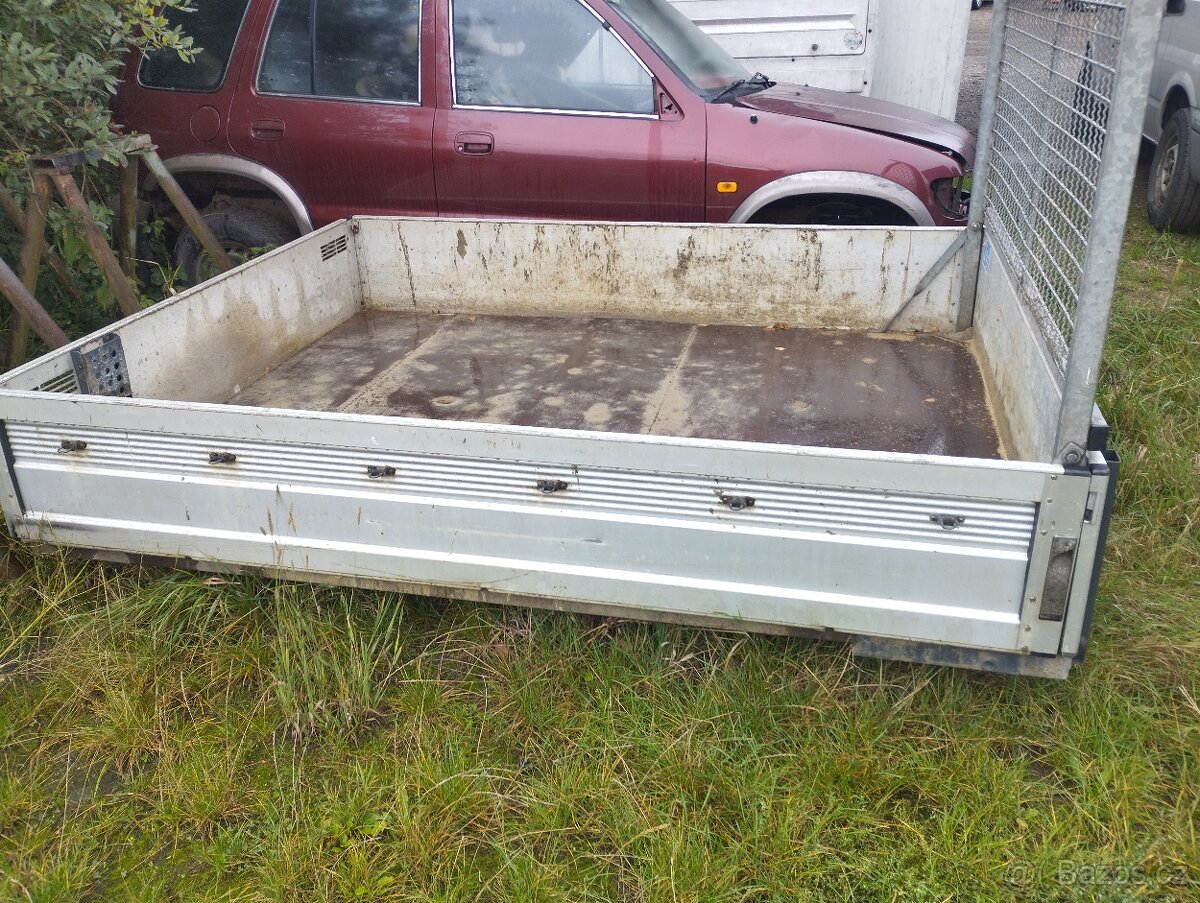 Kia Sportage 2.0 94 kw na díly - 2