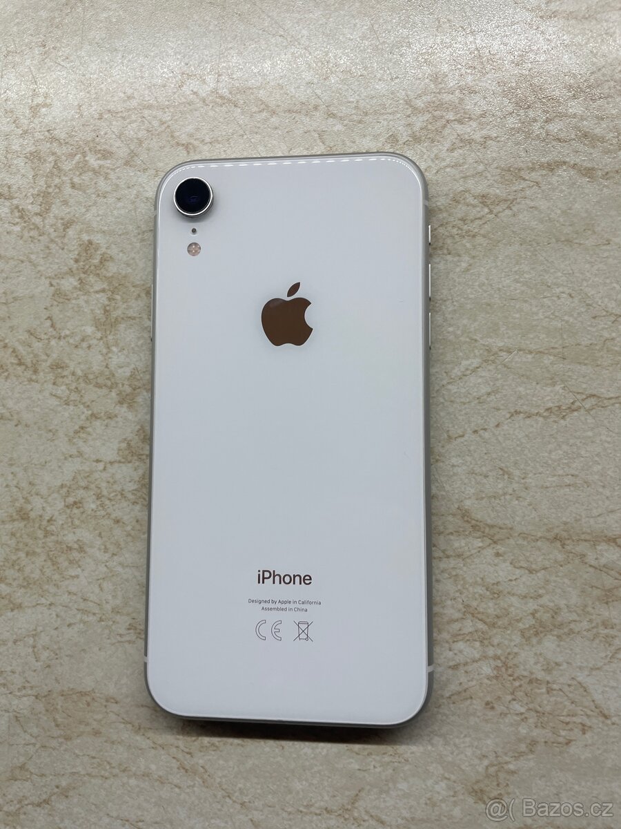 iPhone XR krásný - 2