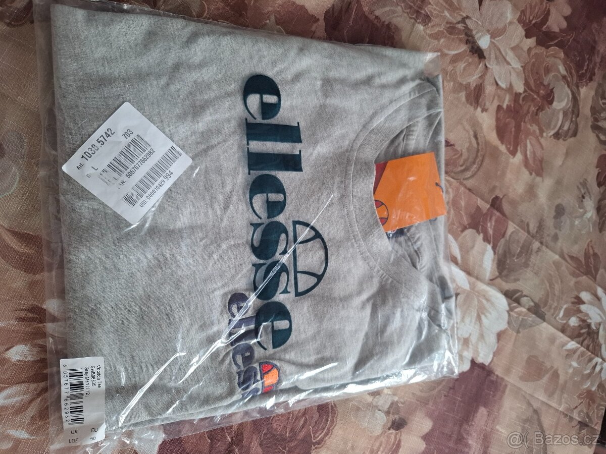 Panské oblečení s visačkama - 2