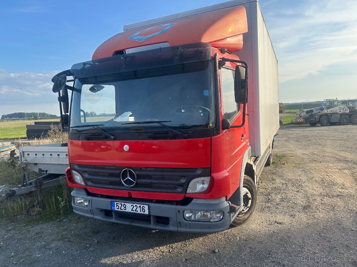 Mercedes Atego hydr.čelo - 2