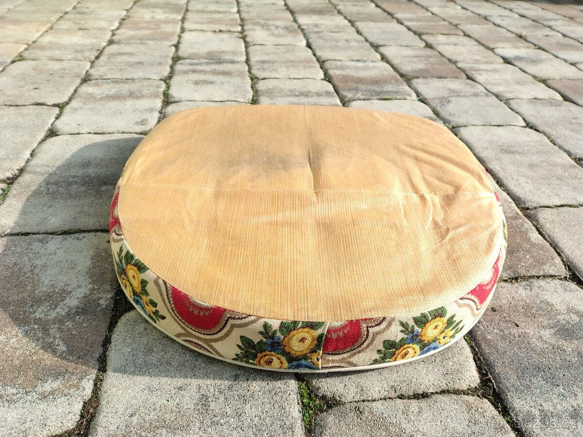 Polstry na židle - 2