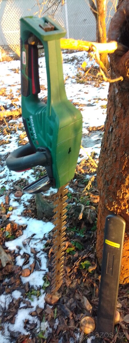 Parkside aku plotostřih - 20V - 2