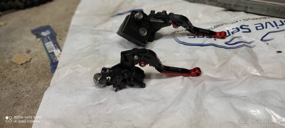 Prodám díly na zx12r - 2