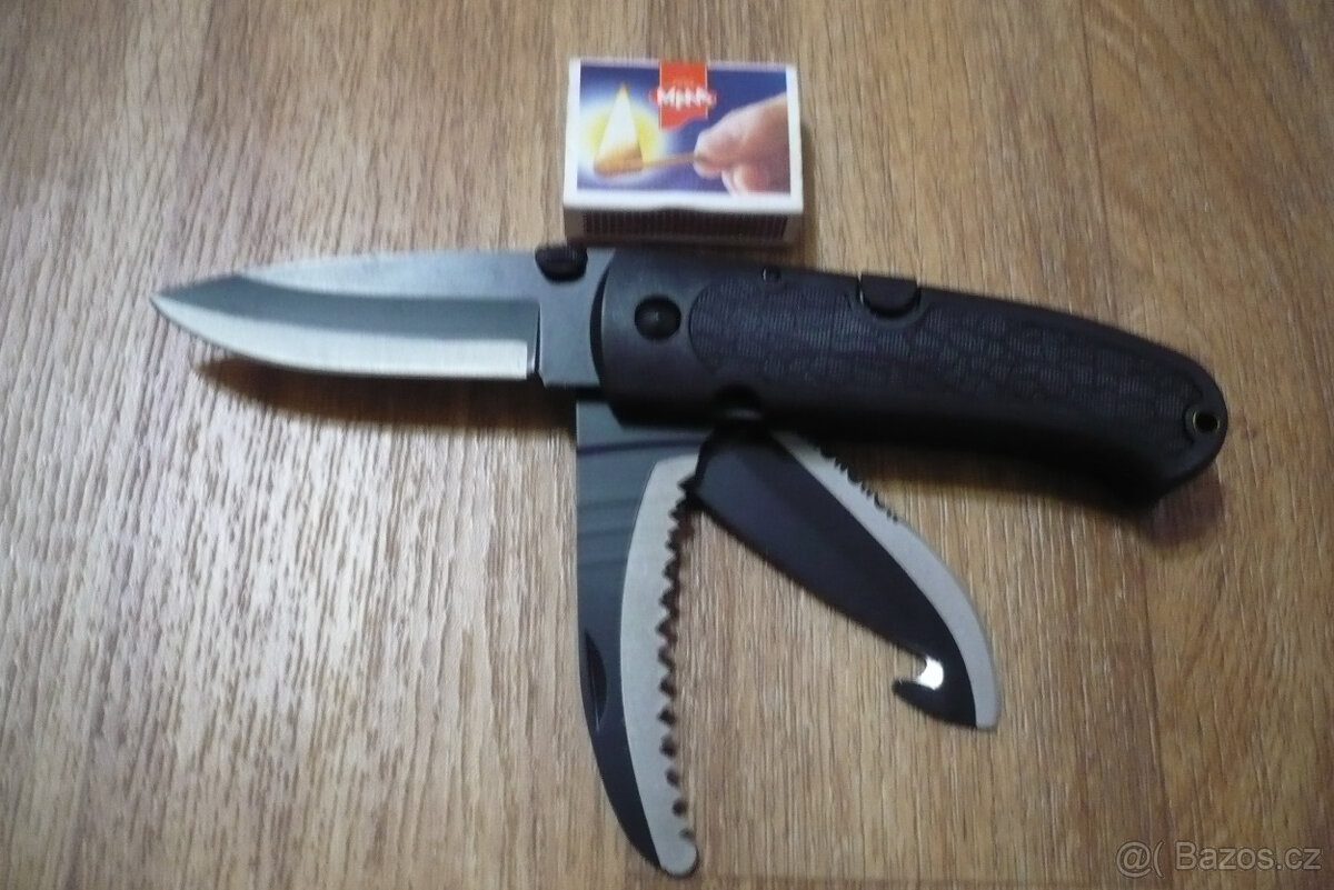 sbírka nožů - 2