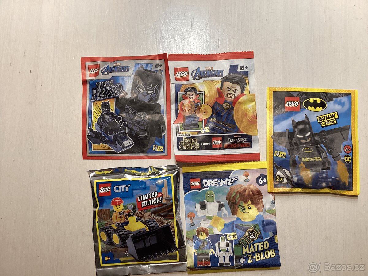 LEGO Minifigurky a LEGO Polybagy - 2