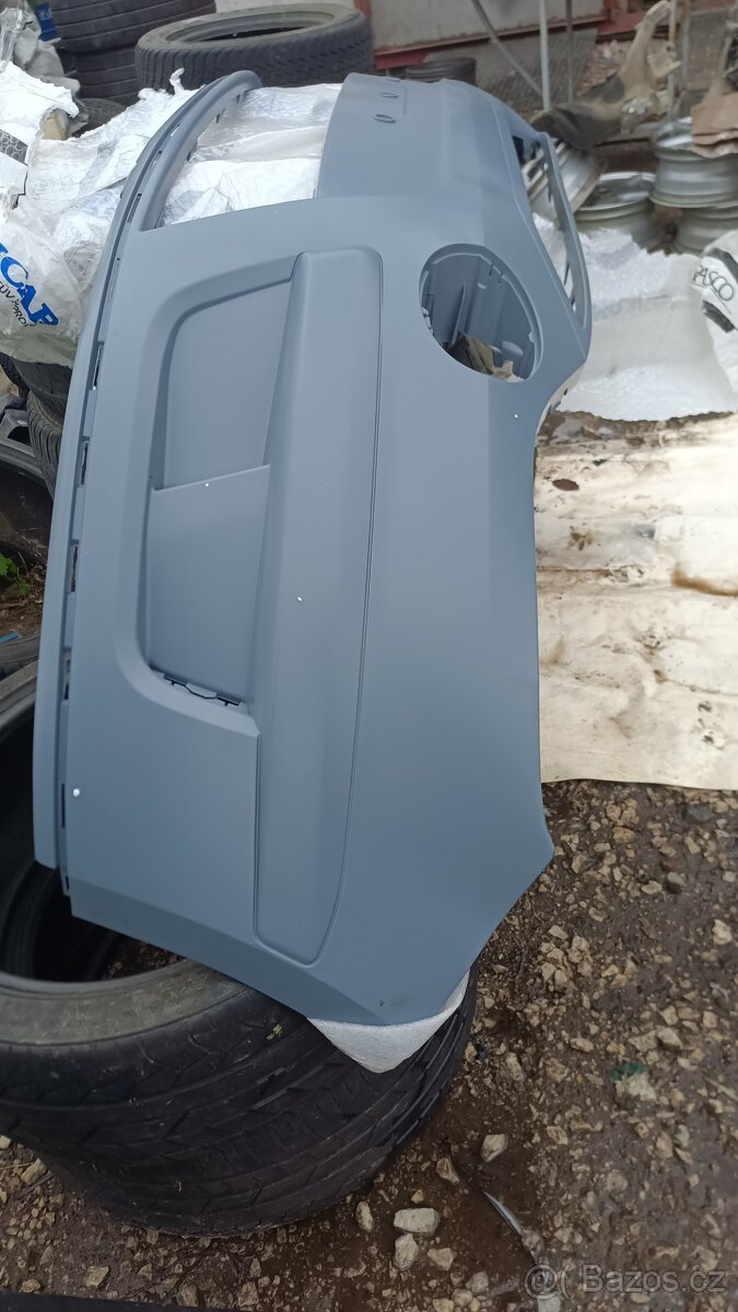 Ford S-max nový nárazník - 2