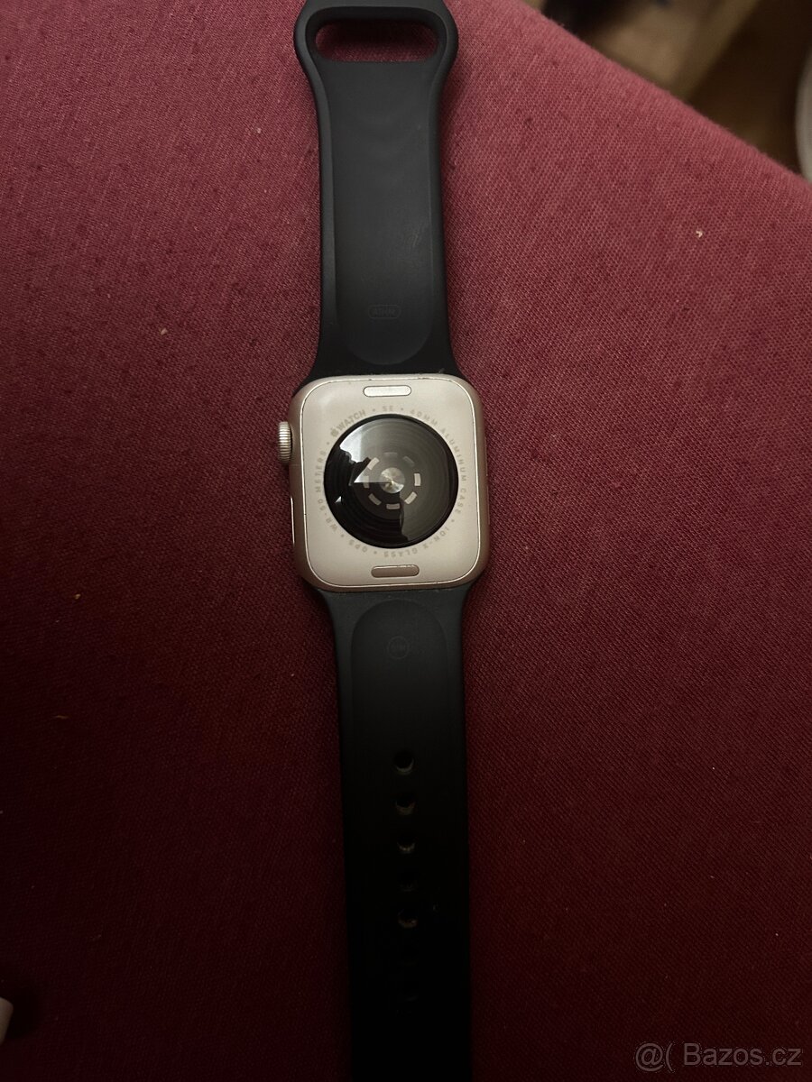Apple Watch SE 2020 - 2