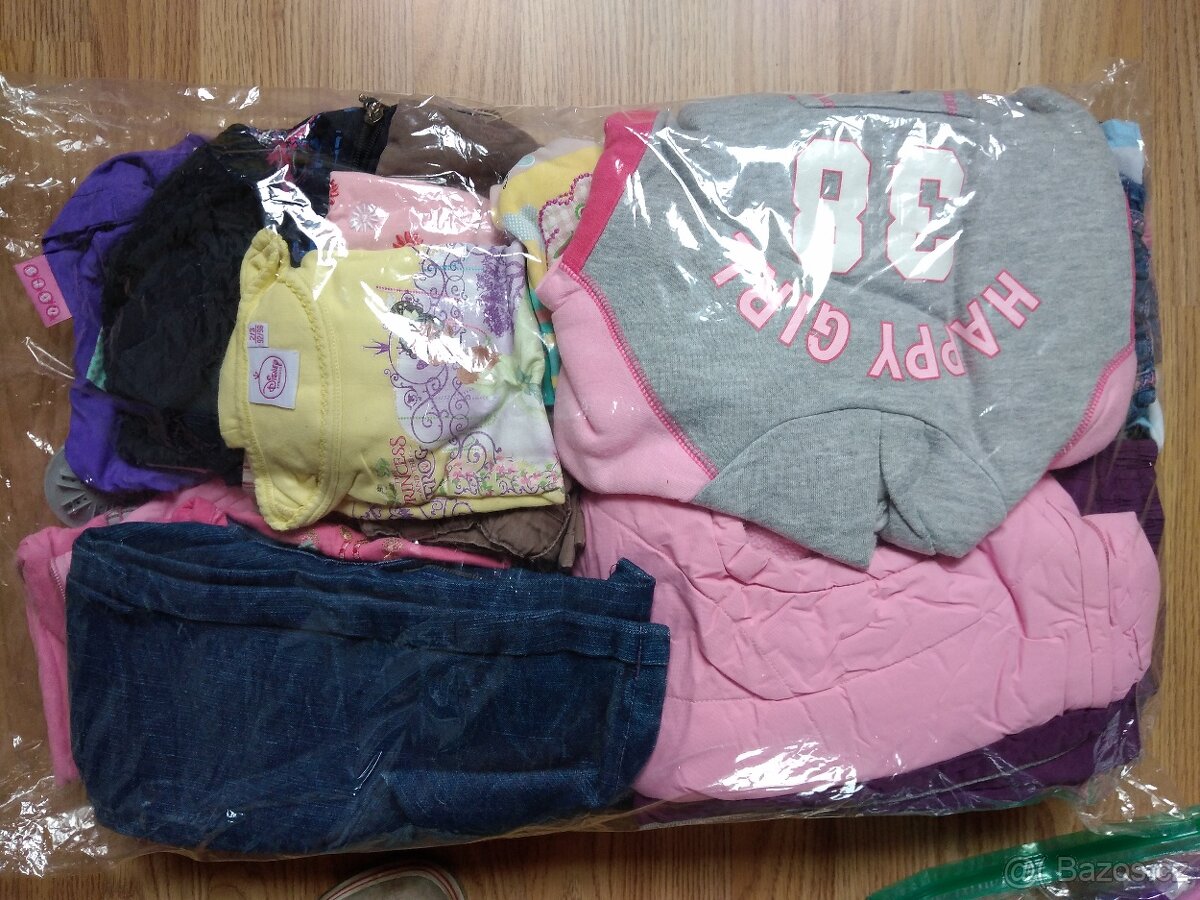 Balík oblečení pro malou princeznu, vel. 86-98 - 2