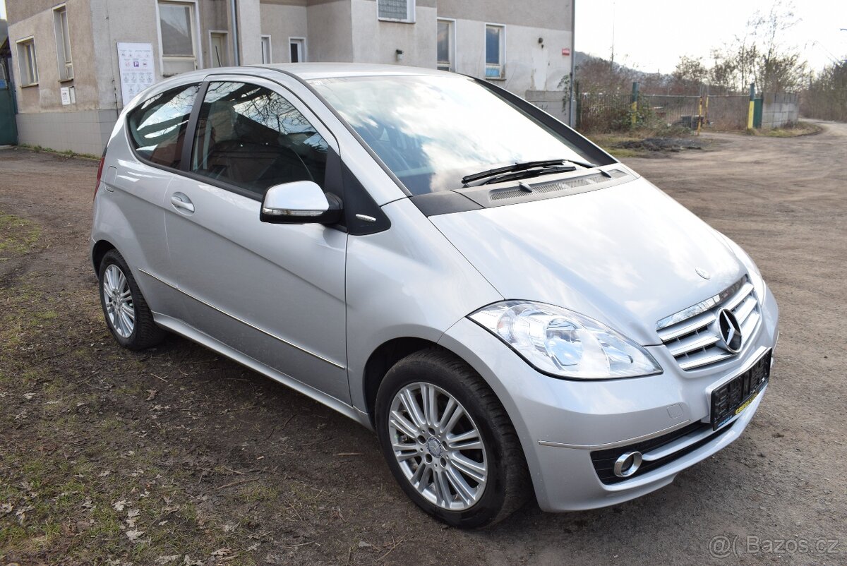 Mercedes-Benz A180 AUTOMAT,PO SERVISU - 2