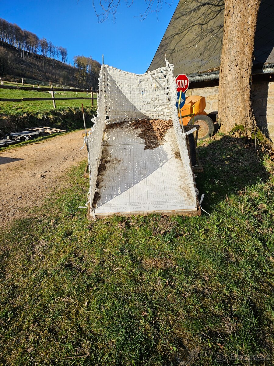 Vozík na seno - 2