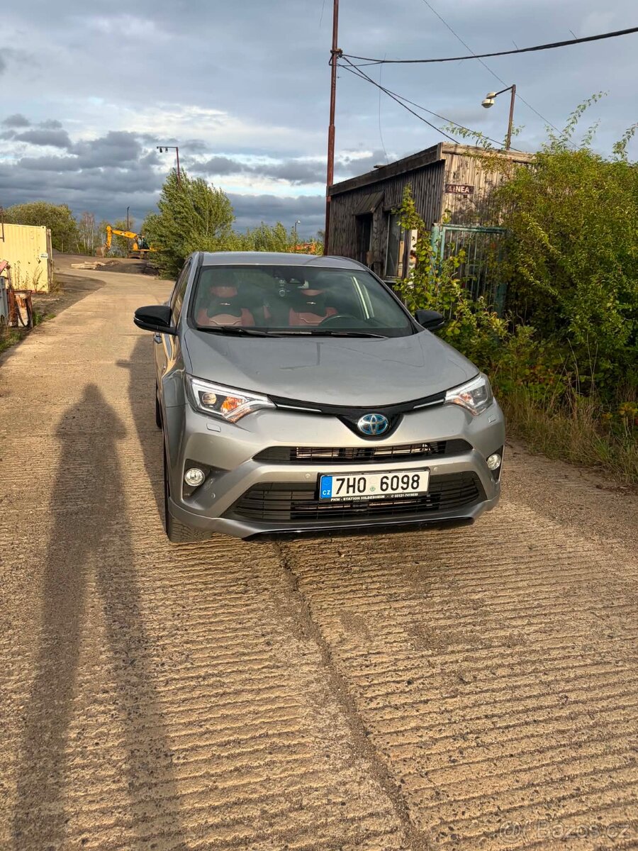 Toyota RAV4 Selection - 2