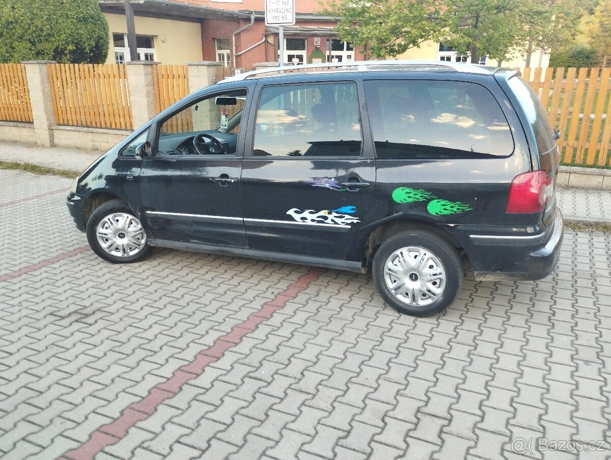 VW Sharan 1,9 TDI - 2