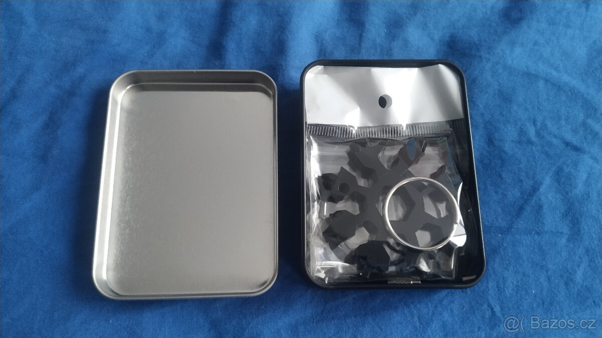 Multifunkční nástroj v krabičce - 2